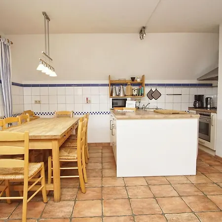 Wildrose Og Apartment Pantow