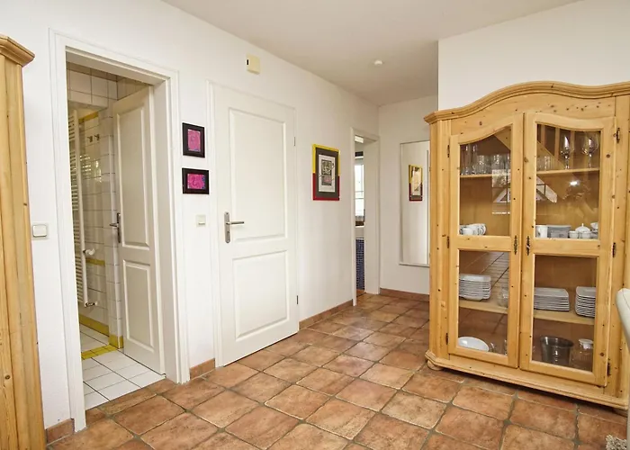 Wildrose Og アパート